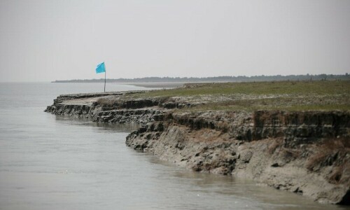 23 dead after boat sinks in Bangladesh: police 23 dead after boat sinks in Bangladesh: police