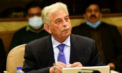 Minister Rana Tanveer Hussain fined for taking part in by-poll campaign