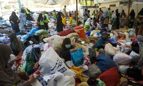 China, UK pledge aid for flood-hit areas