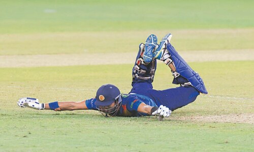 India close to Asia Cup exit after Sri Lanka defeat