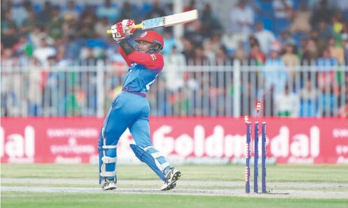 Naseem&rsquo;s final-over blitz powers Pakistan past Afghanistan, into Asia Cup final