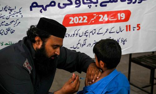 Covid vaccination drive for children in Sindh &lsquo;goes smooth&rsquo; on first day