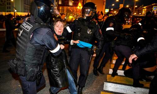 Russian draft triggers exodus as air fares jump