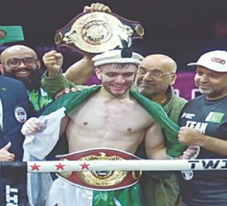 Usman Wazeer claims WBO Youth title