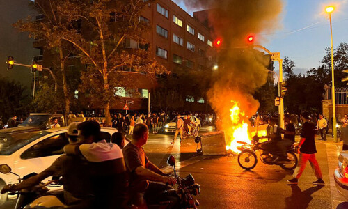 Iran arrests Europeans accused of role in unrest over Mahsa Amini&rsquo;s death