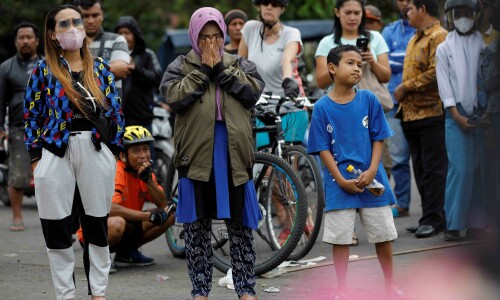 Indonesian govt orders police to identify, punish stadium disaster ‘perpetrators’ as anger mounts Indonesian govt orders police to identify, punish stadium disaster ‘perpetrators’ as anger mounts