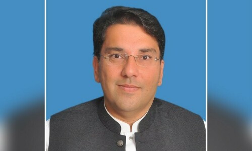 PTI leaders claim Saifullah Nyazee ‘picked up’ from Senate premises; FIA says no arrest has been made PTI leaders claim Saifullah Nyazee ‘picked up’ from Senate premises; FIA says no arrest has been made