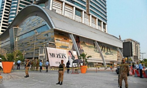 Traders demand Centaurus Mall de-sealed Traders demand Centaurus Mall de-sealed