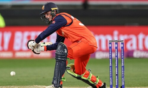 Netherlands edge UAE in low-scoring T20 World Cup thriller Netherlands edge UAE in low-scoring T20 World Cup thriller