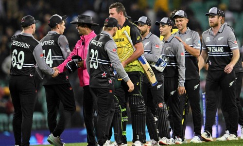 New Zealand thrash defending champions Australia at T20 World Cup