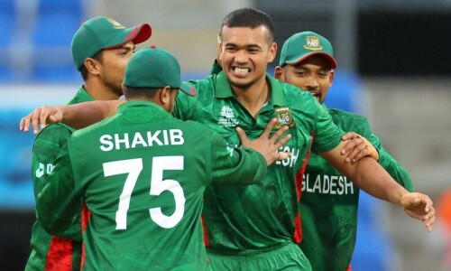 Taskin Ahmed takes four as Bangladesh win first-ever Super 12 match