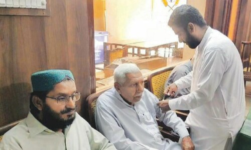 Murder &lsquo;by muggers&rsquo; sows panic, fear in Larkana