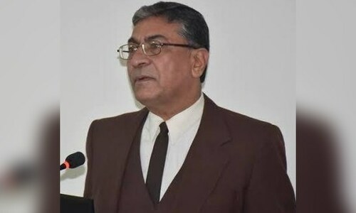 PHC suspends Gomal University&rsquo;s acting vice-chancellor