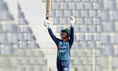 Aliya hits fifty as Pakistan make Women&rsquo;s T20 Asia Cup semis