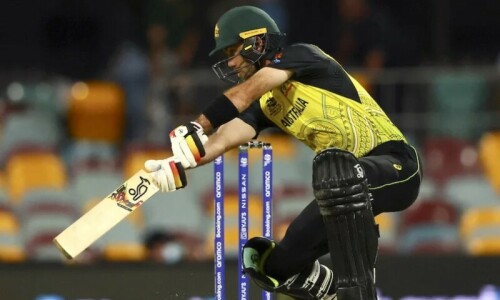 Australia beat Afghanistan to keep T20 World Cup semi-final hopes alive