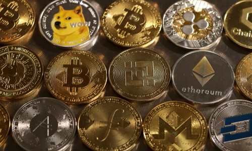 Cryptos attempt to steady as Binance-FTX deal chills market
