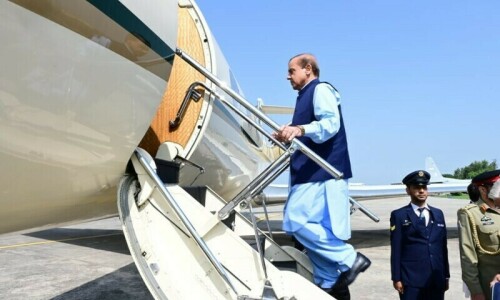 PM Shehbaz jets off for London on 'private flight'