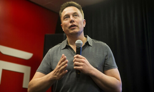 Musk warns of Twitter bankruptcy as chaos deepens after key executives quit Musk warns of Twitter bankruptcy as chaos deepens after key executives quit