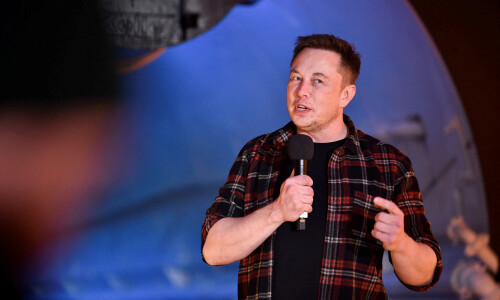 Elon Musk says he will find a new leader for Twitter Elon Musk says he will find a new leader for Twitter