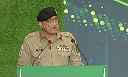 In his last public address, COAS Bajwa slams anti-army narrative, asks political stakeholders to move forward In his last public address, COAS Bajwa slams anti-army narrative, asks political stakeholders to move forward