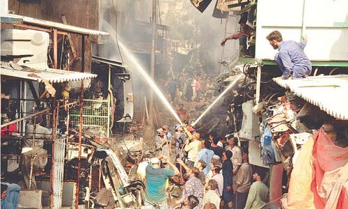 Fire destroys over 25 shops in Shershah market