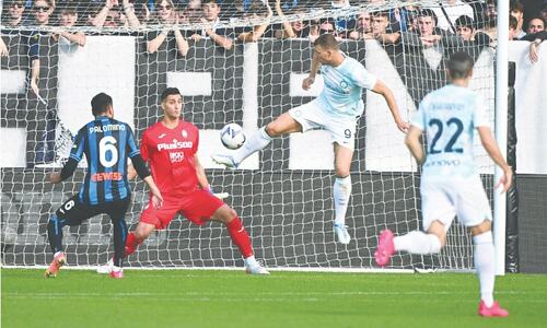 Dzeko double puts Inter in top four Dzeko double puts Inter in top four