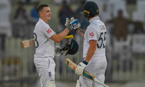 Record-breaking England put Pakistan to the sword in first Test Record-breaking England put Pakistan to the sword in first Test