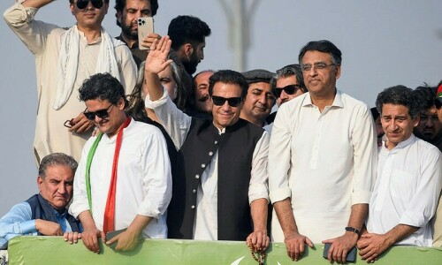 May 25 march: SC questions maintainability of contempt plea against Imran