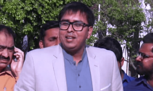 Karachi police register FIR against PTI&rsquo;s Shahbaz Gill for &lsquo;instigating statements&rsquo; against army