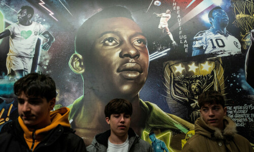 Brazil in mourning for &lsquo;King of Football&rsquo; Pele