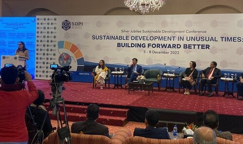 Govt urged to deal with Afghan refugees on humanitarian grounds