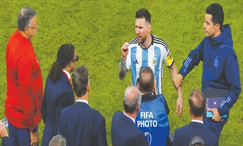 Resilient Argentina keep dancing into FIFA semi-finals