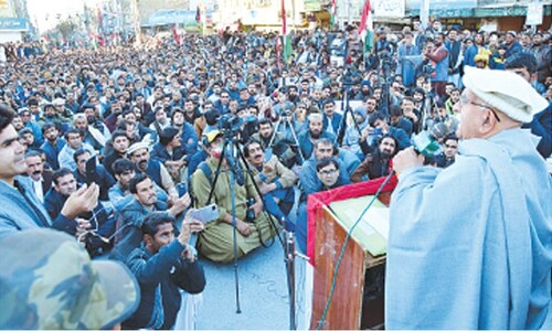 Achakzai warns of countrywide protests if Ali Wazir not released