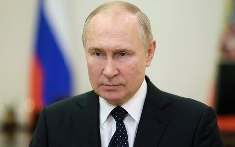 Putin admits situation extremely difficult in Russia-annexed Ukraine