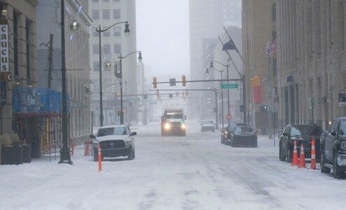Deep freeze grips US as winter &lsquo;bomb cyclone&rsquo; looms