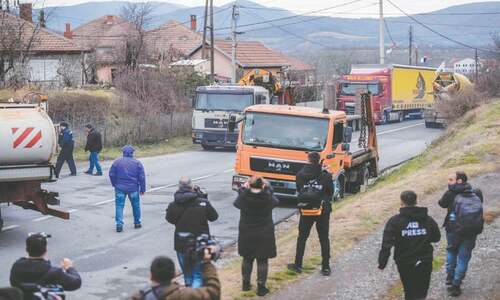 Kosovo&rsquo;s main border crossing with Serbia opens as tensions ease