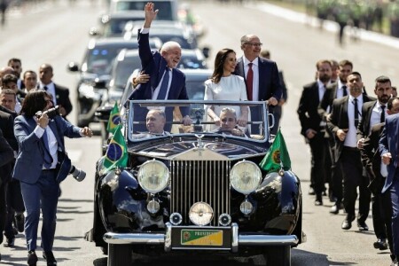 Lula takes reins as leftist leader of politically polarised Brazil Lula takes reins as leftist leader of politically polarised Brazil