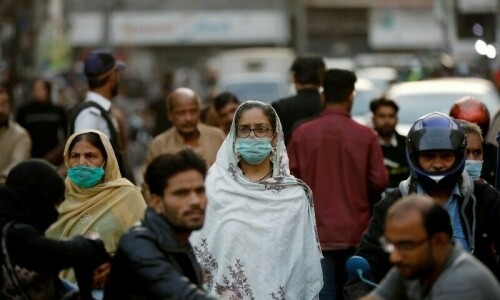 AKUH confirms 6 cases of Omicron sub-variant XBB in Karachi