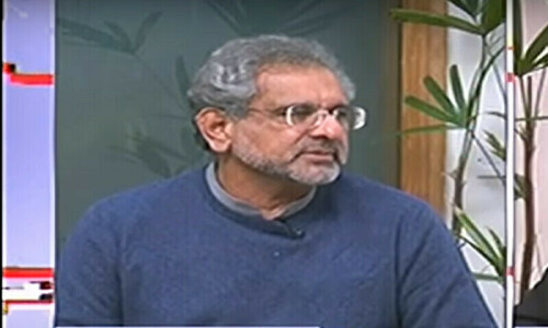 Ex-PM Abbasi says amendment that allowed Gen Bajwa’s extension should be repealed Ex-PM Abbasi says amendment that allowed Gen Bajwa’s extension should be repealed