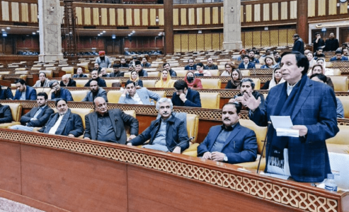 Elahi retains confidence in chaotic session Elahi retains confidence in chaotic session
