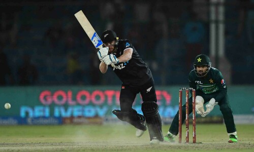 Glenn Phillips fires New Zealand to ODI series win over Pakistan Glenn Phillips fires New Zealand to ODI series win over Pakistan