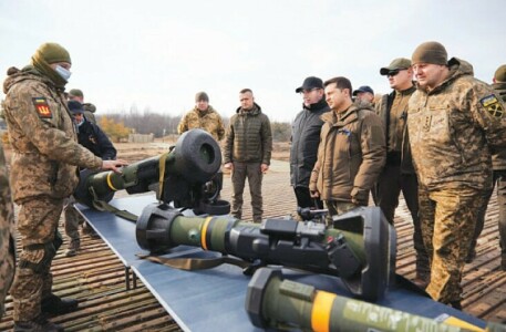 Nato assures Ukraine of ‘more heavy weapons’ Nato assures Ukraine of ‘more heavy weapons’