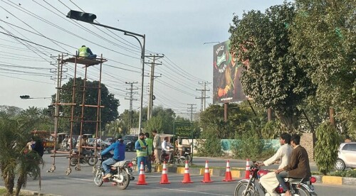 70pc Karachi&rsquo;s traffic signals are out of order, SHC told