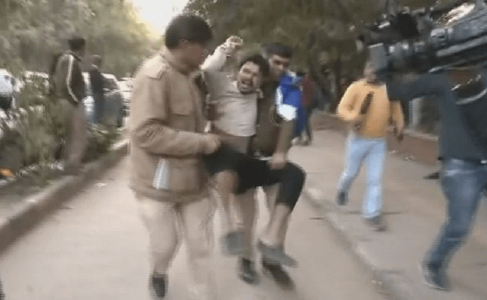 India detains students for screening Modi documentary India detains students for screening Modi documentary
