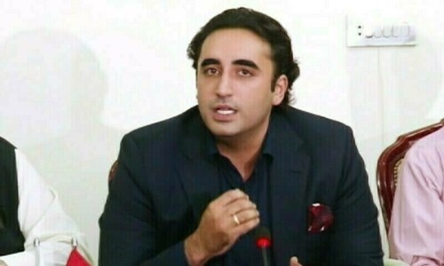 Bilawal says PPP ‘exploring legal response’ over Imran’s allegation against Zardari Bilawal says PPP ‘exploring legal response’ over Imran’s allegation against Zardari