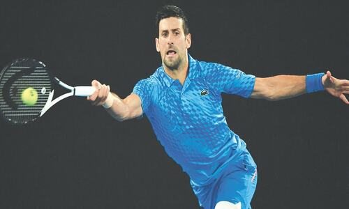 Djokovic back in old routine as Murray wins epic in Melbourne Djokovic back in old routine as Murray wins epic in Melbourne