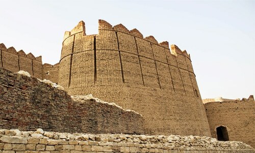 Kot Diji Fort needs urgent attention