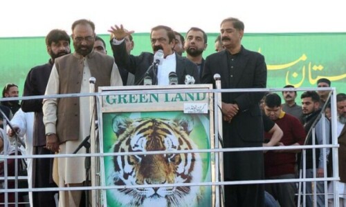 Govt ready to arrest Imran Khan if fresh protest launched by PTI, warns Sanaullah Govt ready to arrest Imran Khan if fresh protest launched by PTI, warns Sanaullah