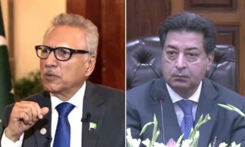 President Alvi invites CEC for &lsquo;urgent meeting&rsquo; on election dates