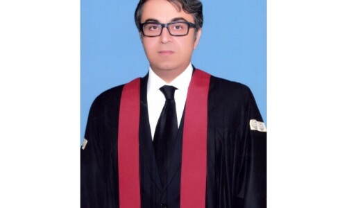 Record of Toshakhana buyers since 2002 being declassified, govt tell LHC Record of Toshakhana buyers since 2002 being declassified, govt tell LHC